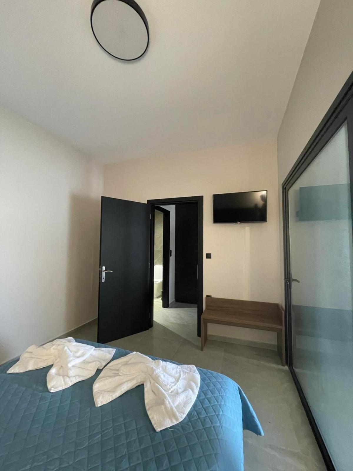 Elia Luxury Apartments Elaiokhorion Exterior photo